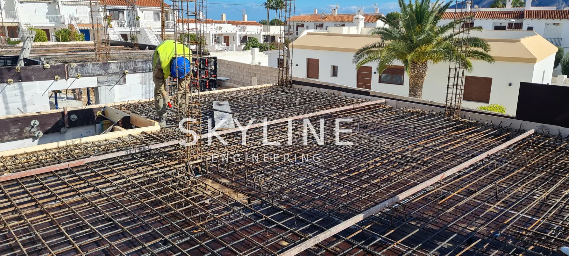 Reinforced concrete floor slab under construction on one of the Lanucia 6 villas in La Nucía